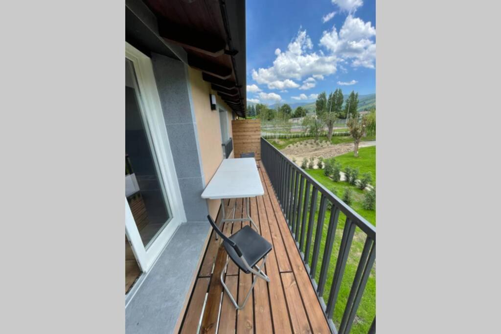 New Construction Penthouse With Pool And Wifi Apartment Osseja Exterior photo